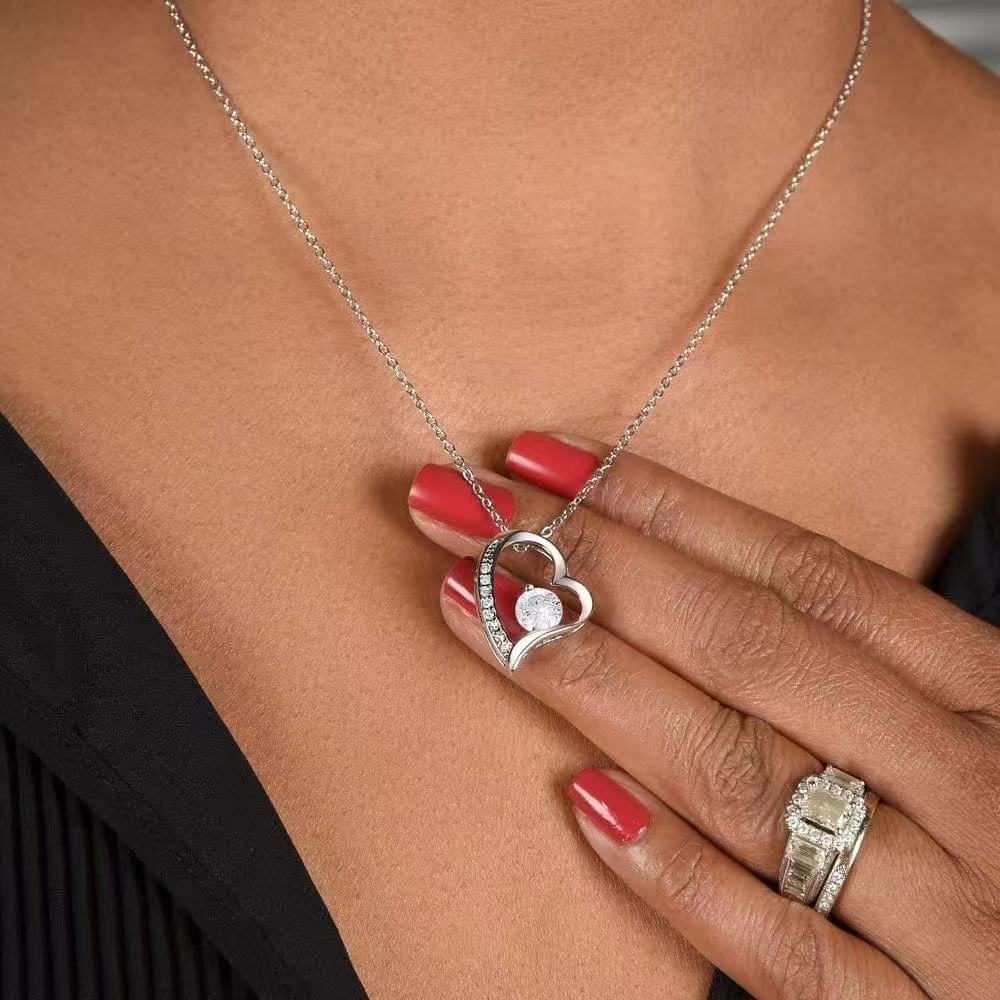 💝 Forever Love Necklace – Heart Pendant Gift for Wife, Anniversary & Special Moments ✨