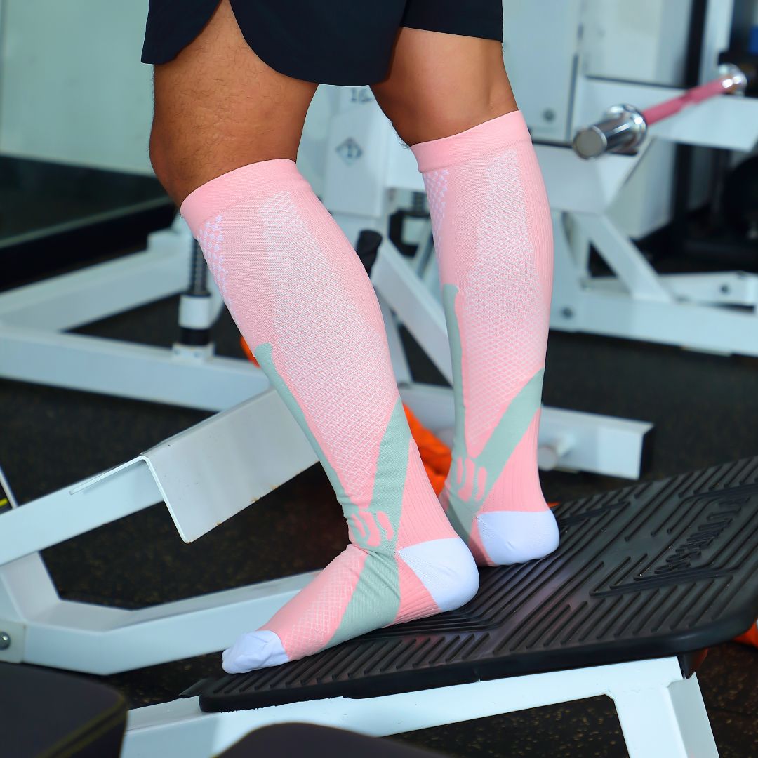 🧦 Say Goodbye to Leg Pain & Swelling – Seurico™ Easy-On Compression Socks
