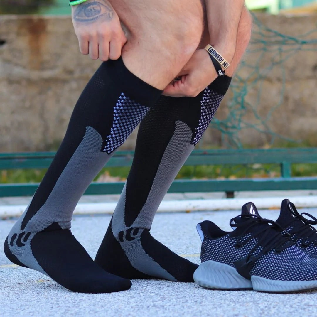 🧦 Say Goodbye to Leg Pain & Swelling – Seurico™ Easy-On Compression Socks
